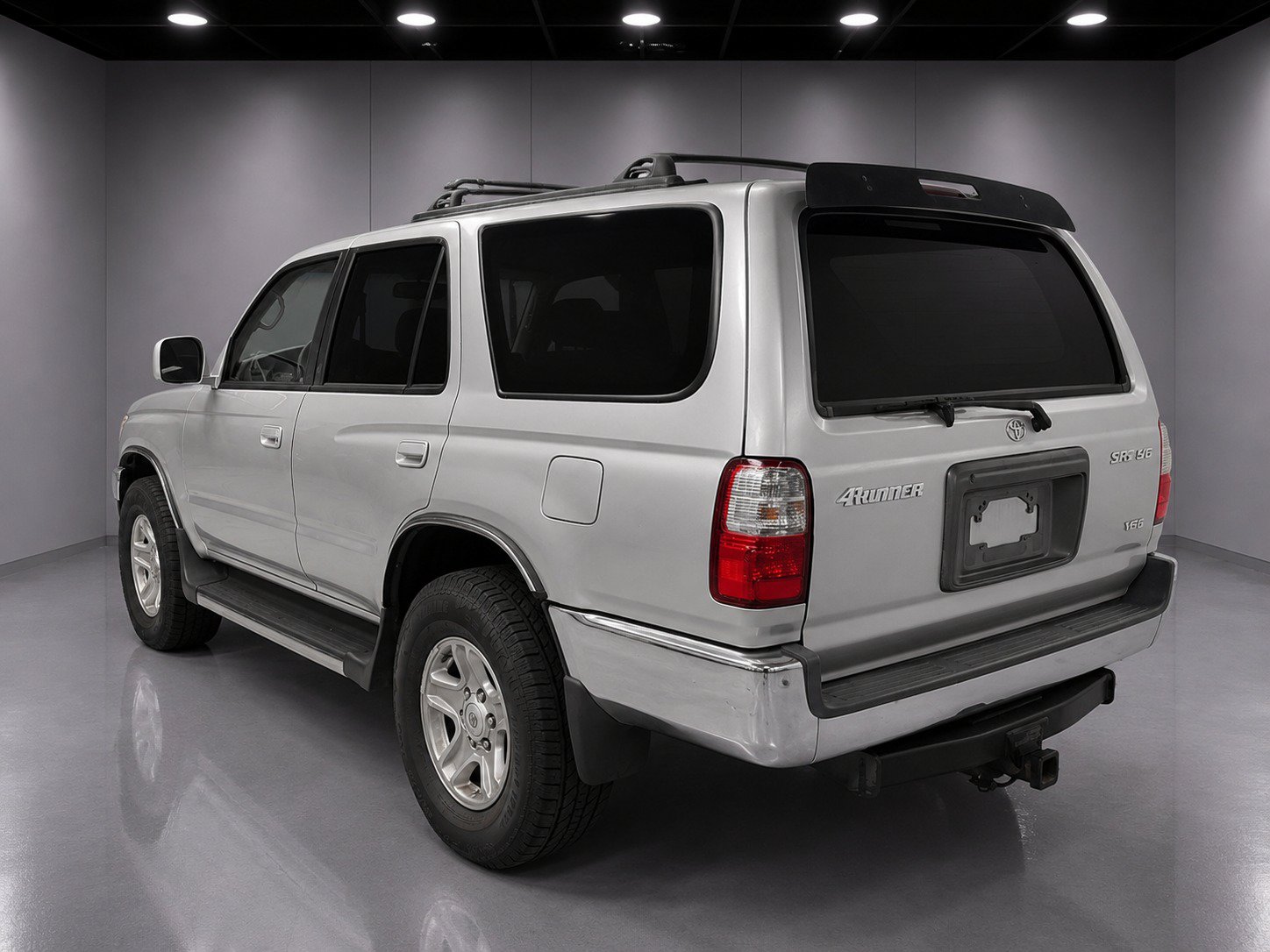 Used 2001 Toyota 4Runner SR5 AWD/4WD image 4