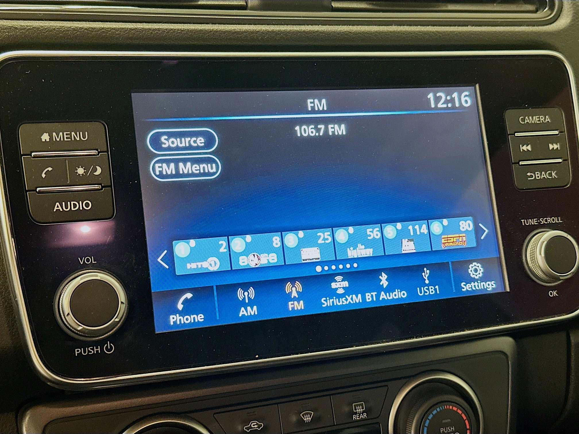 Used 2024 Nissan Leaf S FWD image 21
