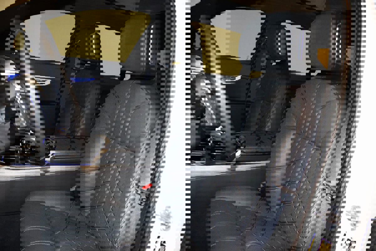 Used 2023 BMW 760i xDrive image 41