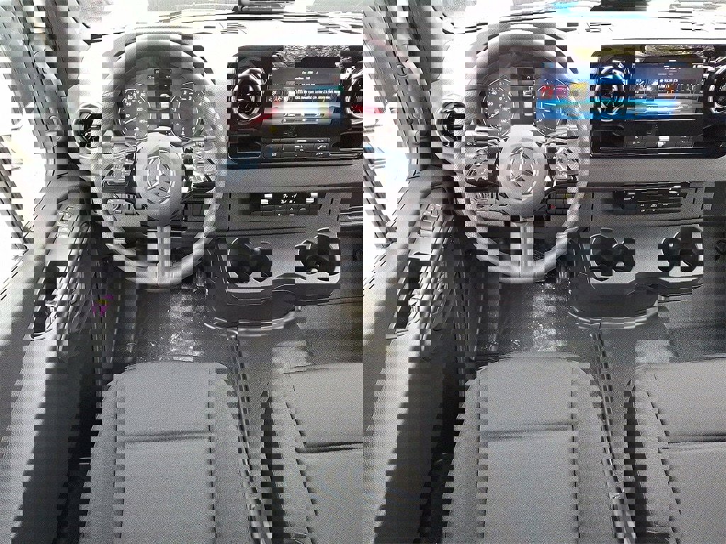 New 2025 Mercedes-Benz Sprinter 3500 image 8