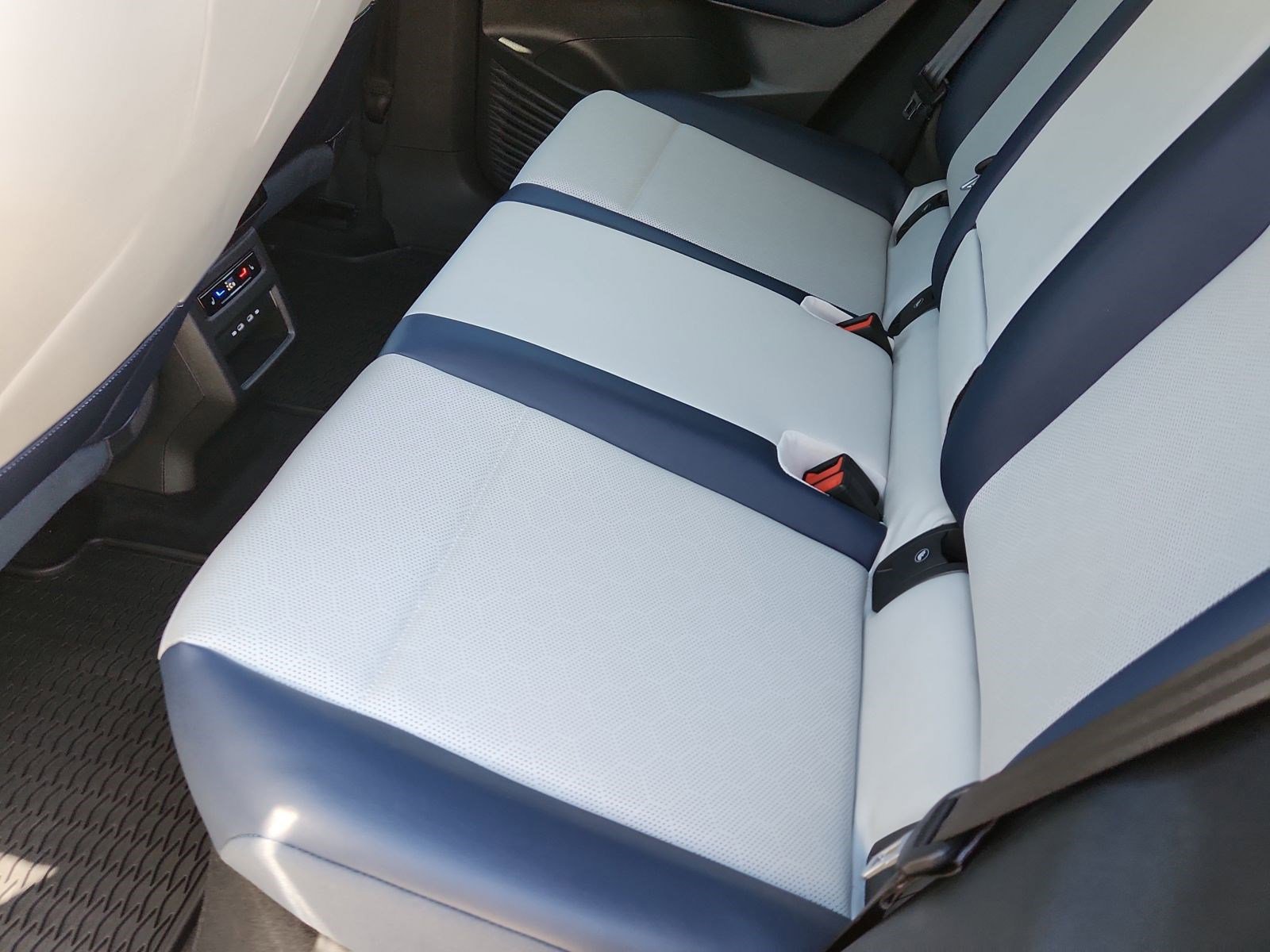 New 2025 Volkswagen ID.4 Pro S Plus image 11