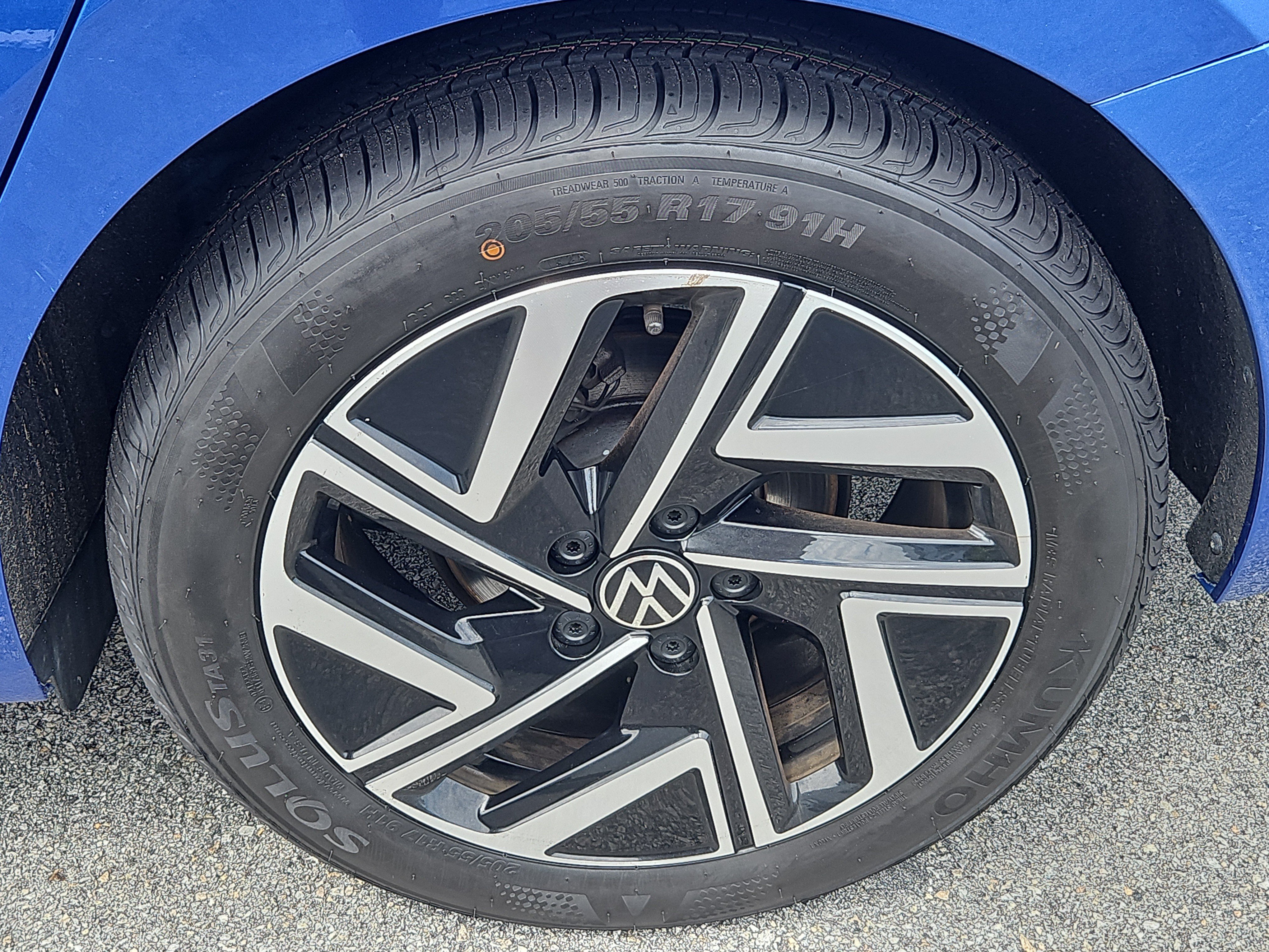 Certified 2024 Volkswagen Jetta SEL FWD image 33