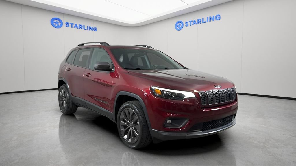 Used 2021 Jeep Cherokee Latitude Lux 80th Anniv w/ Quick Order Package 26U 80TH FWD image 14