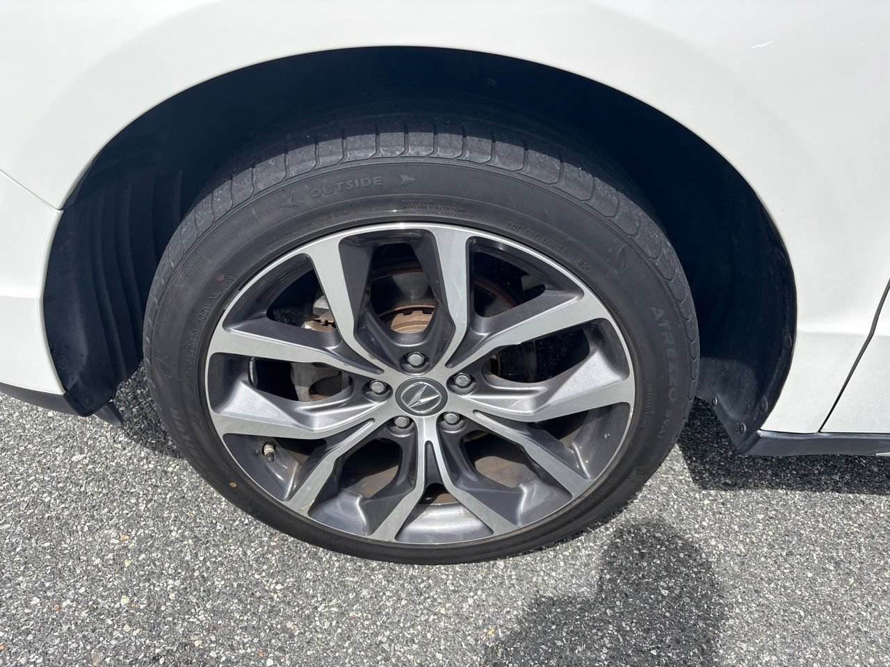 Used 2020 Acura MDX FWD image 11