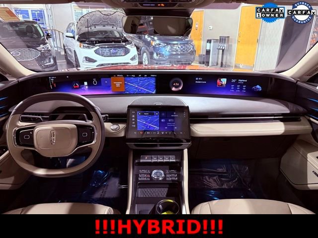 Used 2025 Lincoln Nautilus Premier w/ Equipment Group 102A image 17