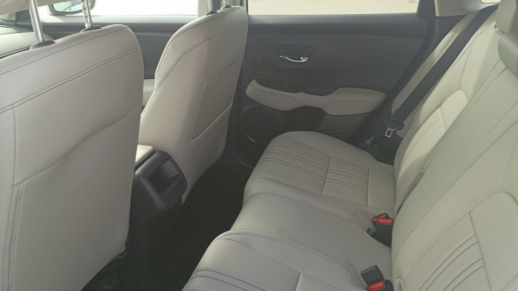 New 2027 Honda HR-V EX-L image 17