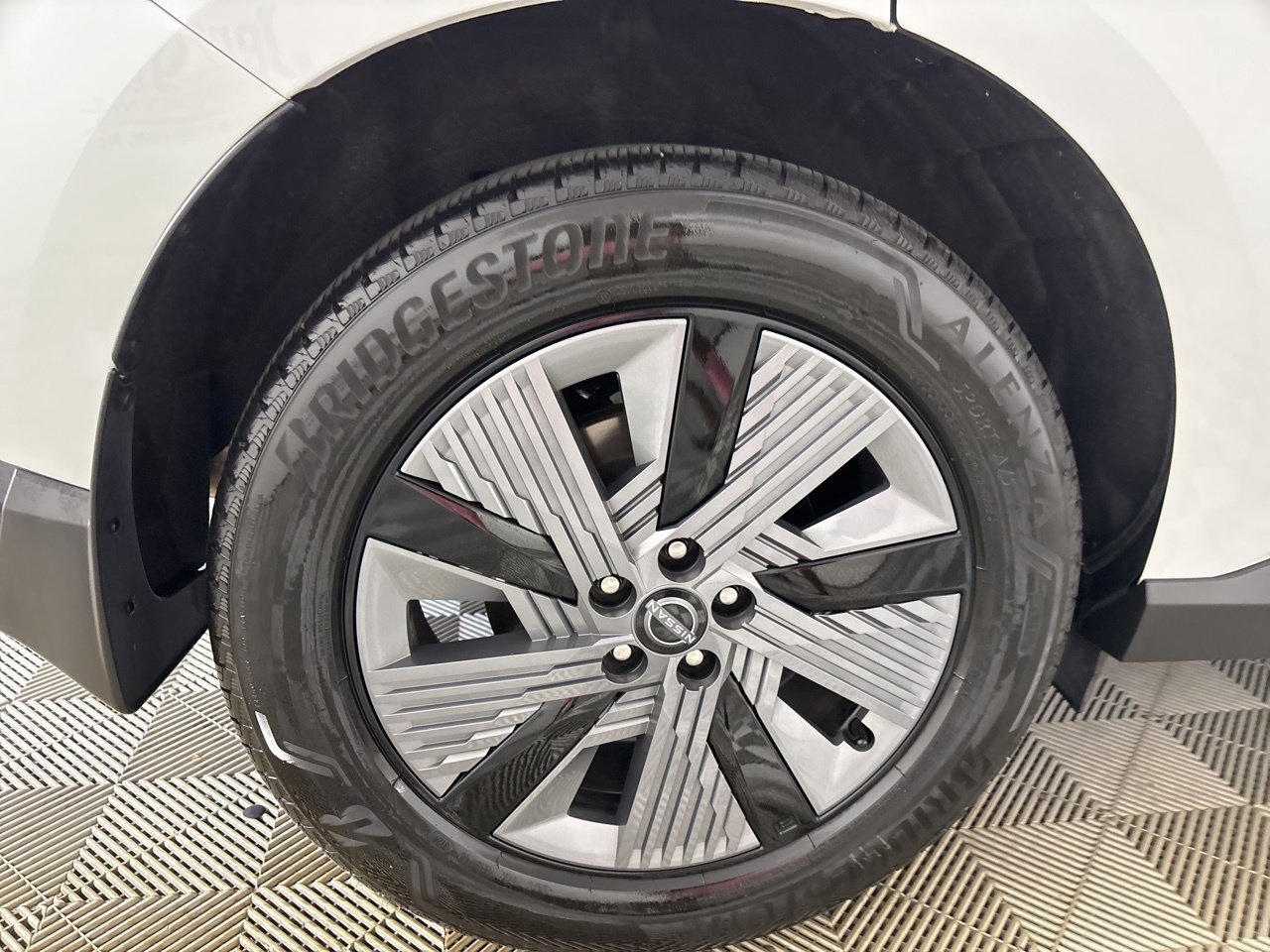 Used 2025 Nissan Murano SL AWD/4WD image 34