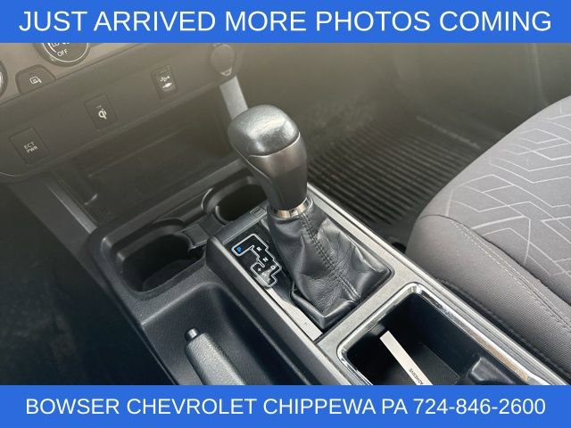 Used 2016 Toyota Tacoma TRD Off-Road w/ Towing Package image 10