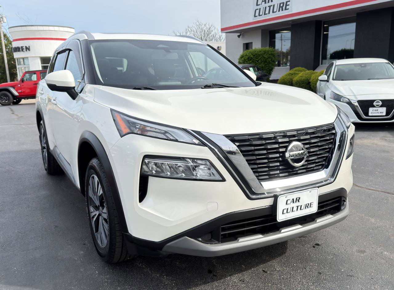 Used 2021 Nissan Rogue SV w/ Premium Package AWD/4WD image 5