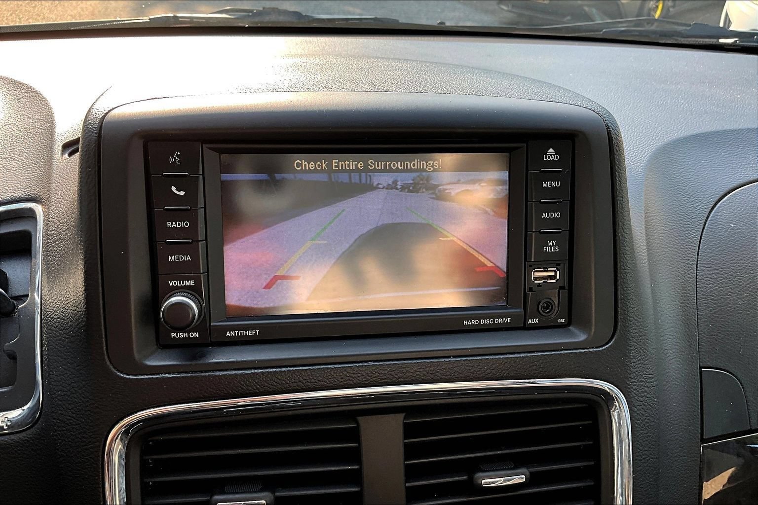 Used 2017 Dodge Grand Caravan SE w/ Power Window Group FWD image 12