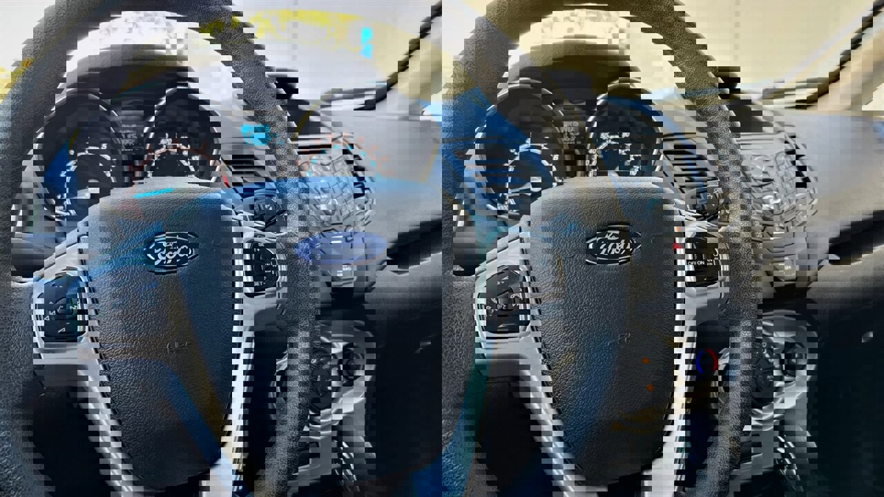 Used 2019 Ford Fiesta SE image 9