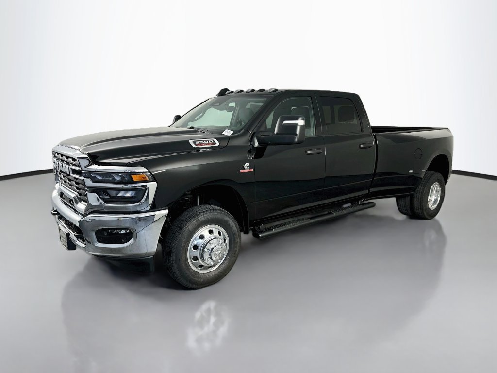 New 2026 RAM 3500 Tradesman AWD/4WD image 3
