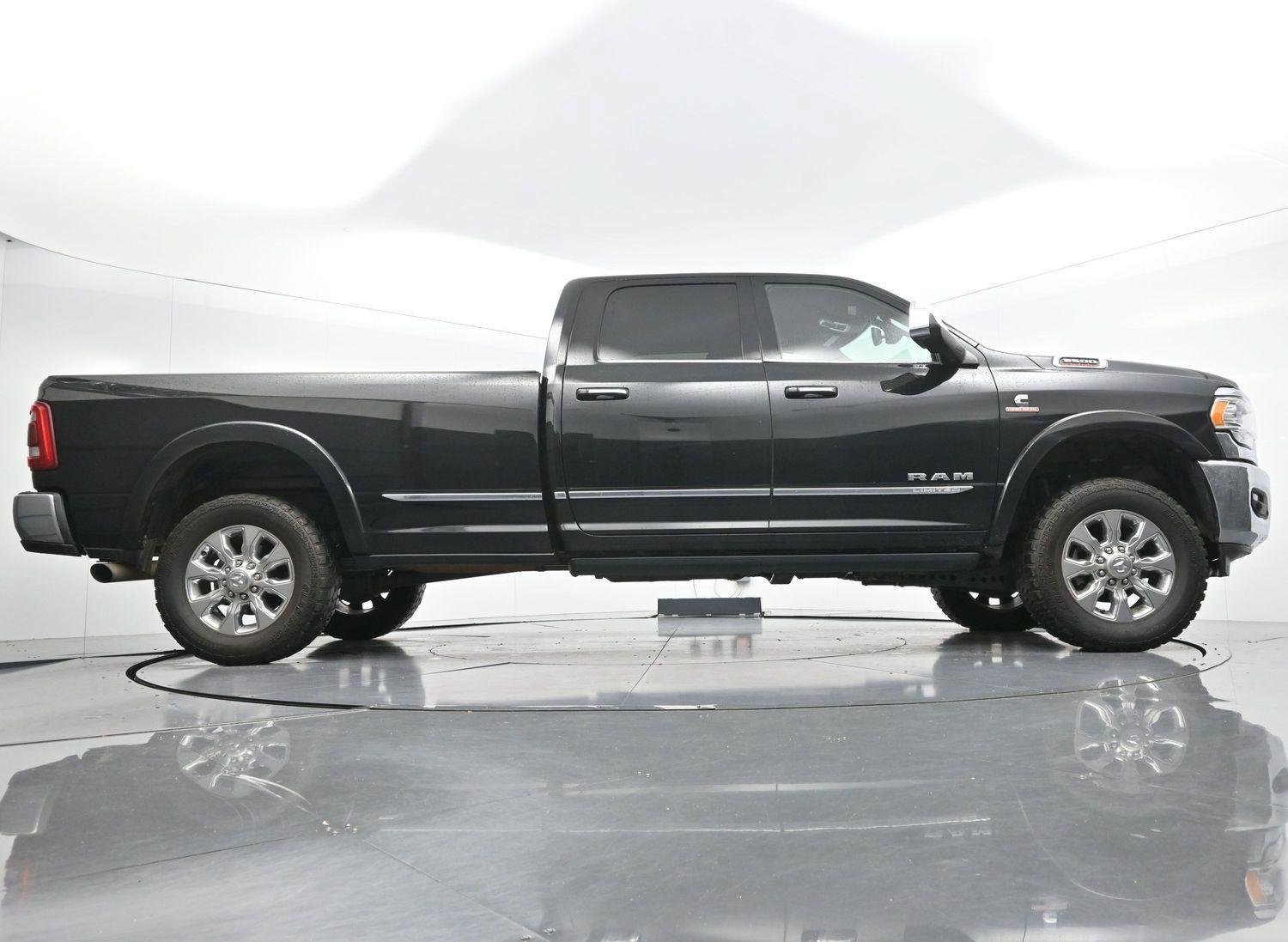 Used 2022 RAM 3500 Limited AWD/4WD image 49