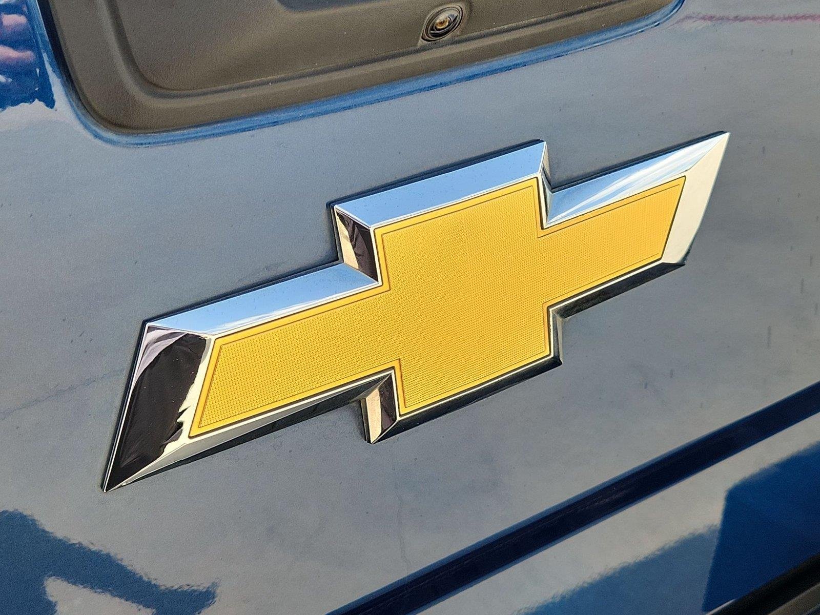 Used 2015 Chevrolet Silverado 1500 LT w/ Texas Edition, 1LT Trim RWD image 17