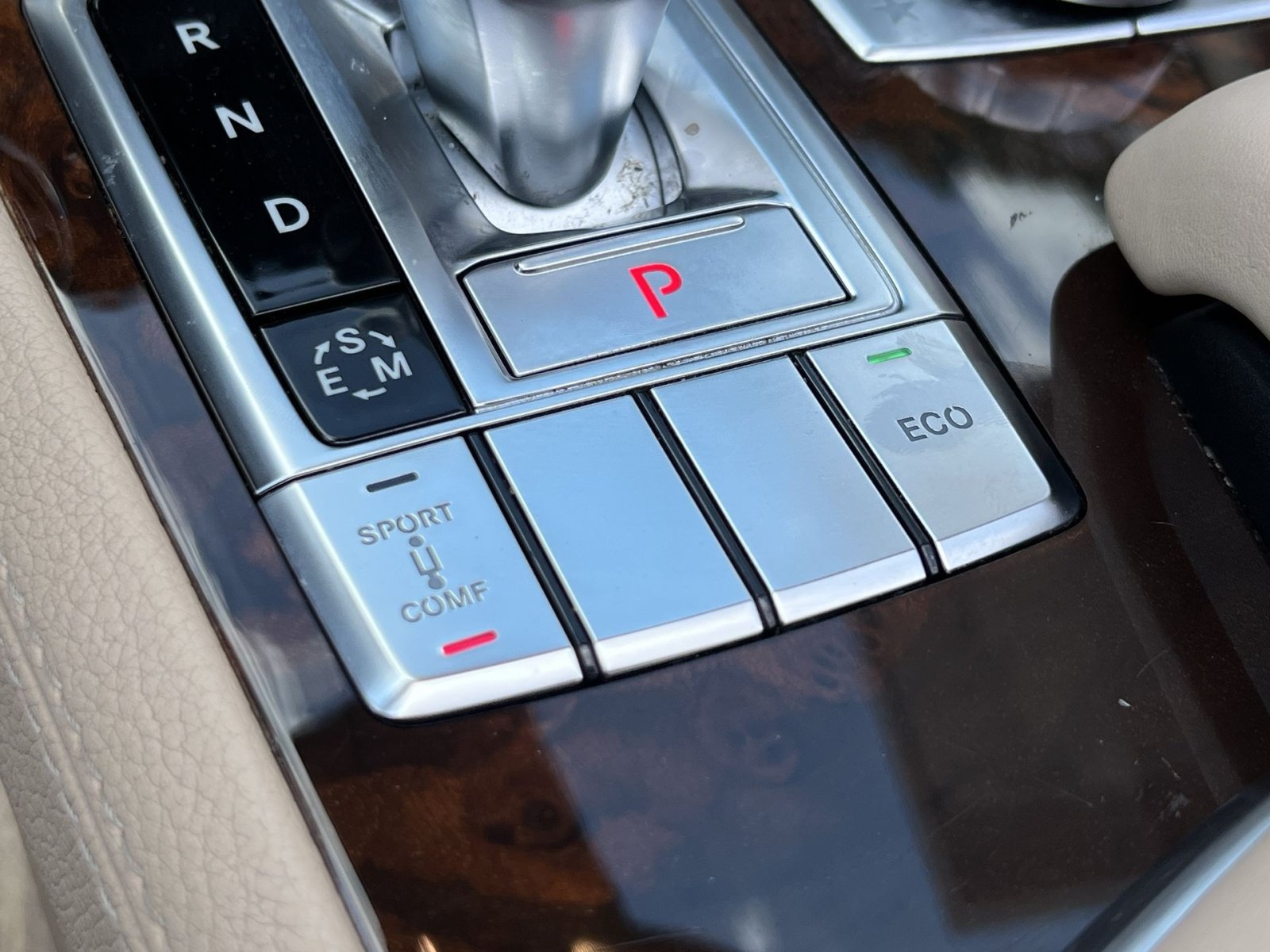Used 2013 Mercedes-Benz SL 550 image 38