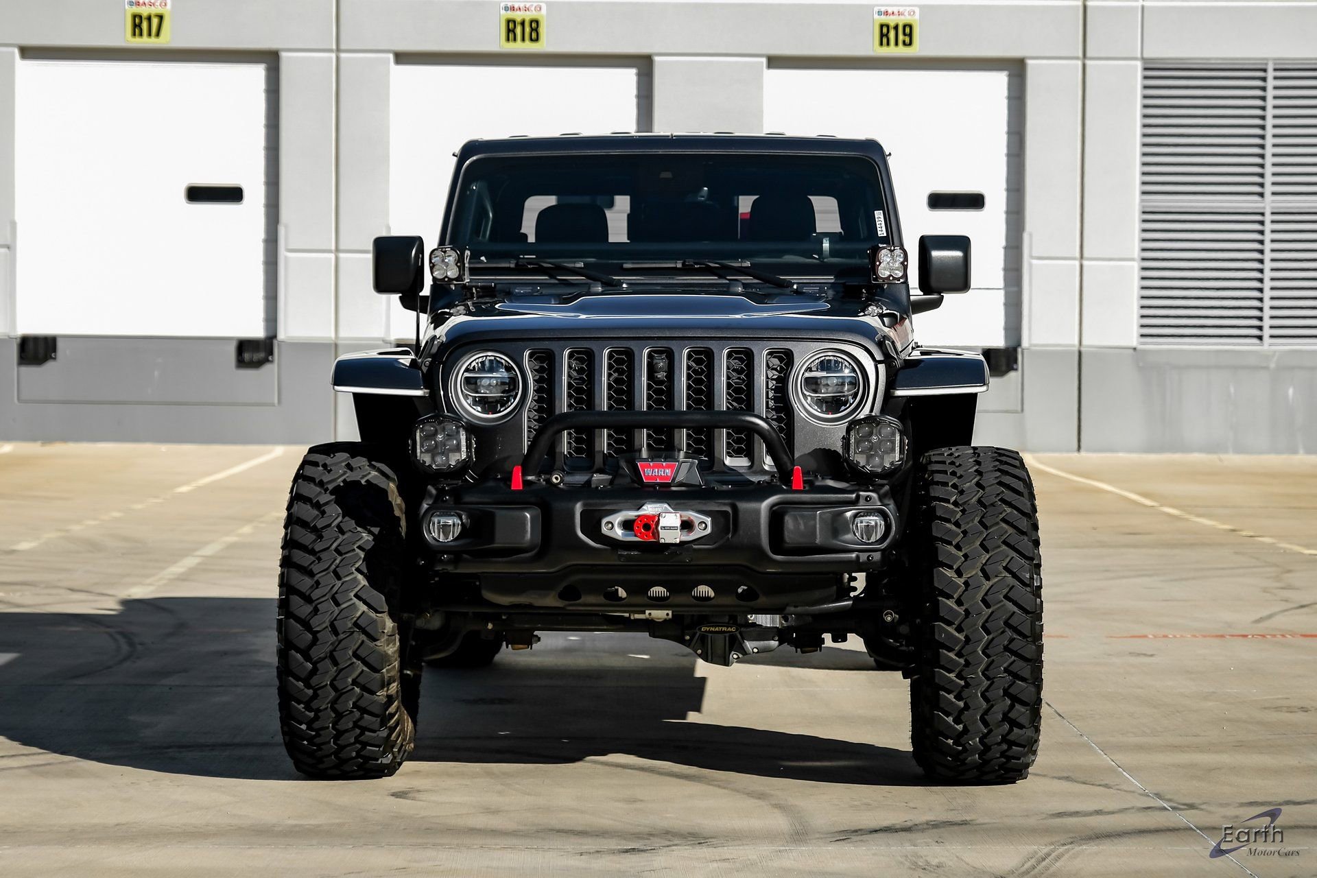 Used 2020 Jeep Gladiator Rubicon AWD/4WD image 26