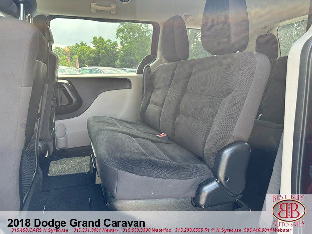 Used 2018 Dodge Grand Caravan SE w/ UConnect Hands-Free Group image 13