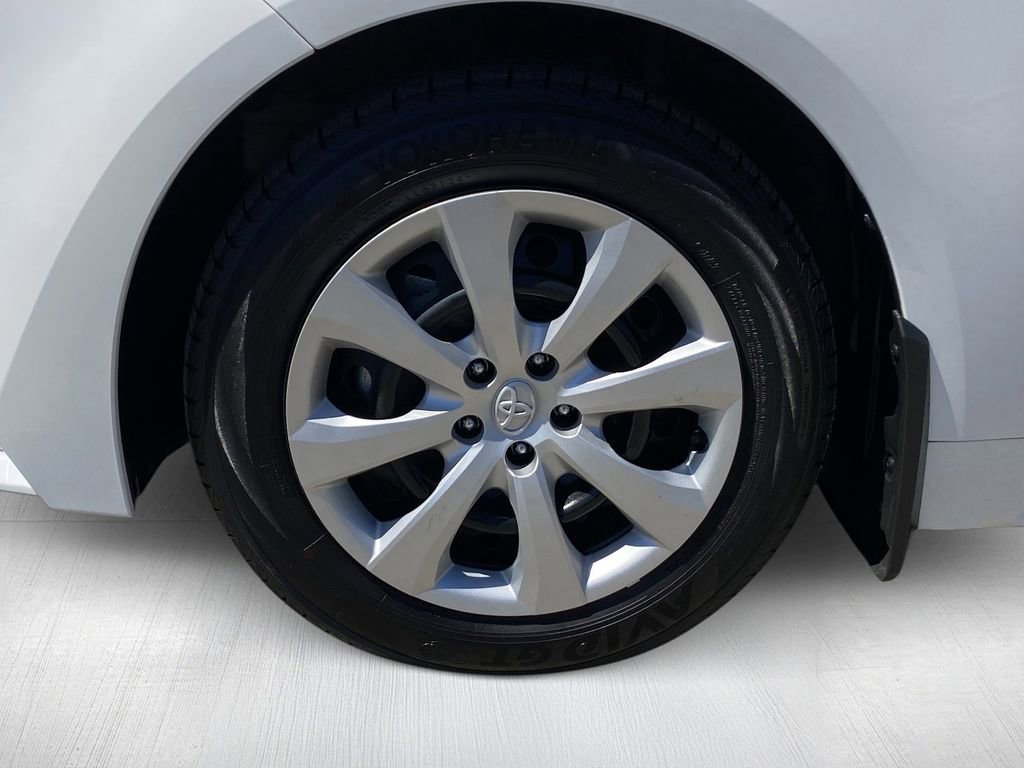 Certified 2025 Toyota Corolla LE image 14