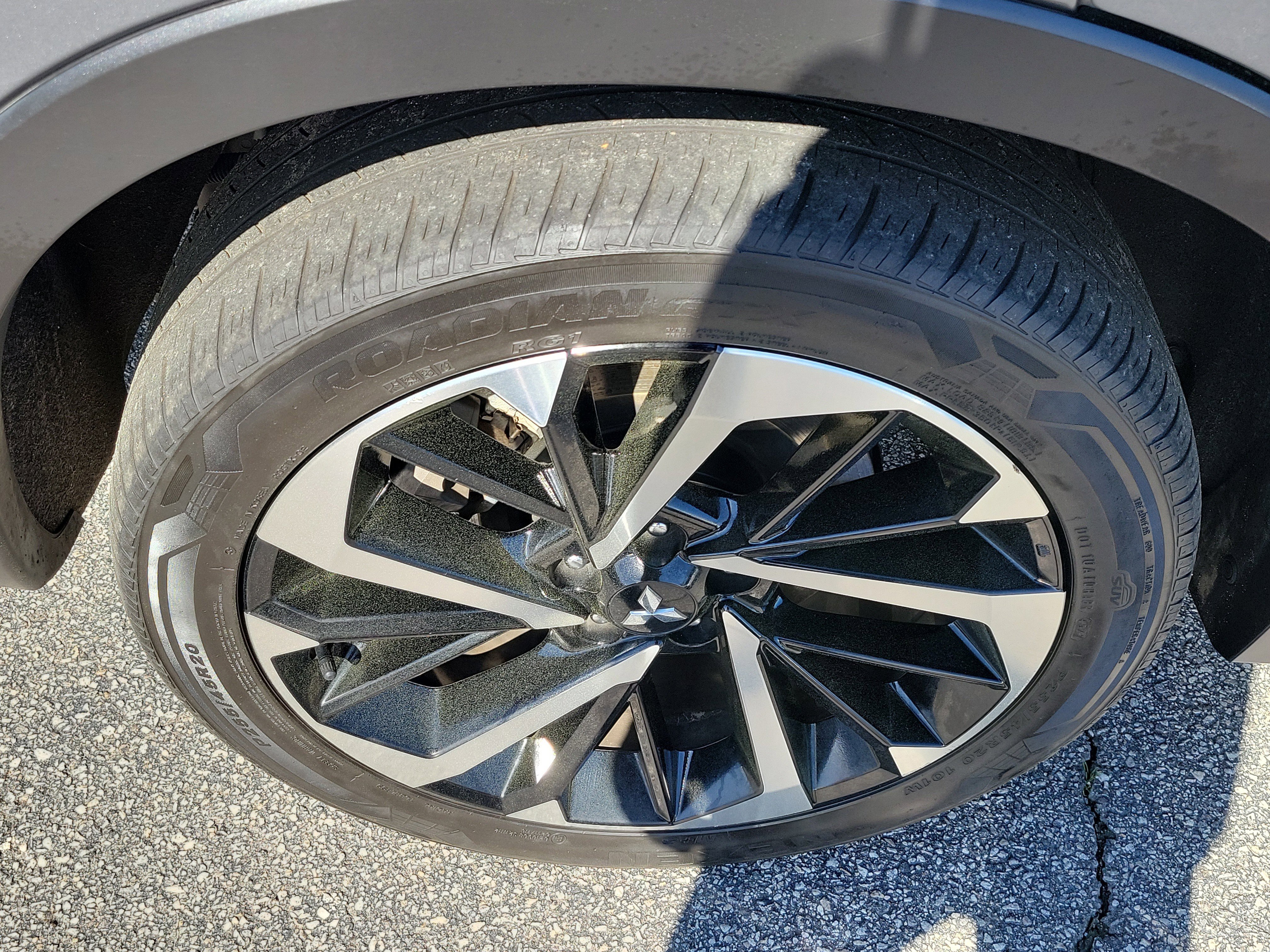 Used 2023 Mitsubishi Outlander SEL image 7