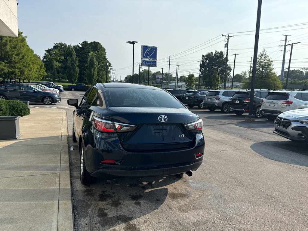 Used 2017 Toyota Yaris iA FWD image 4