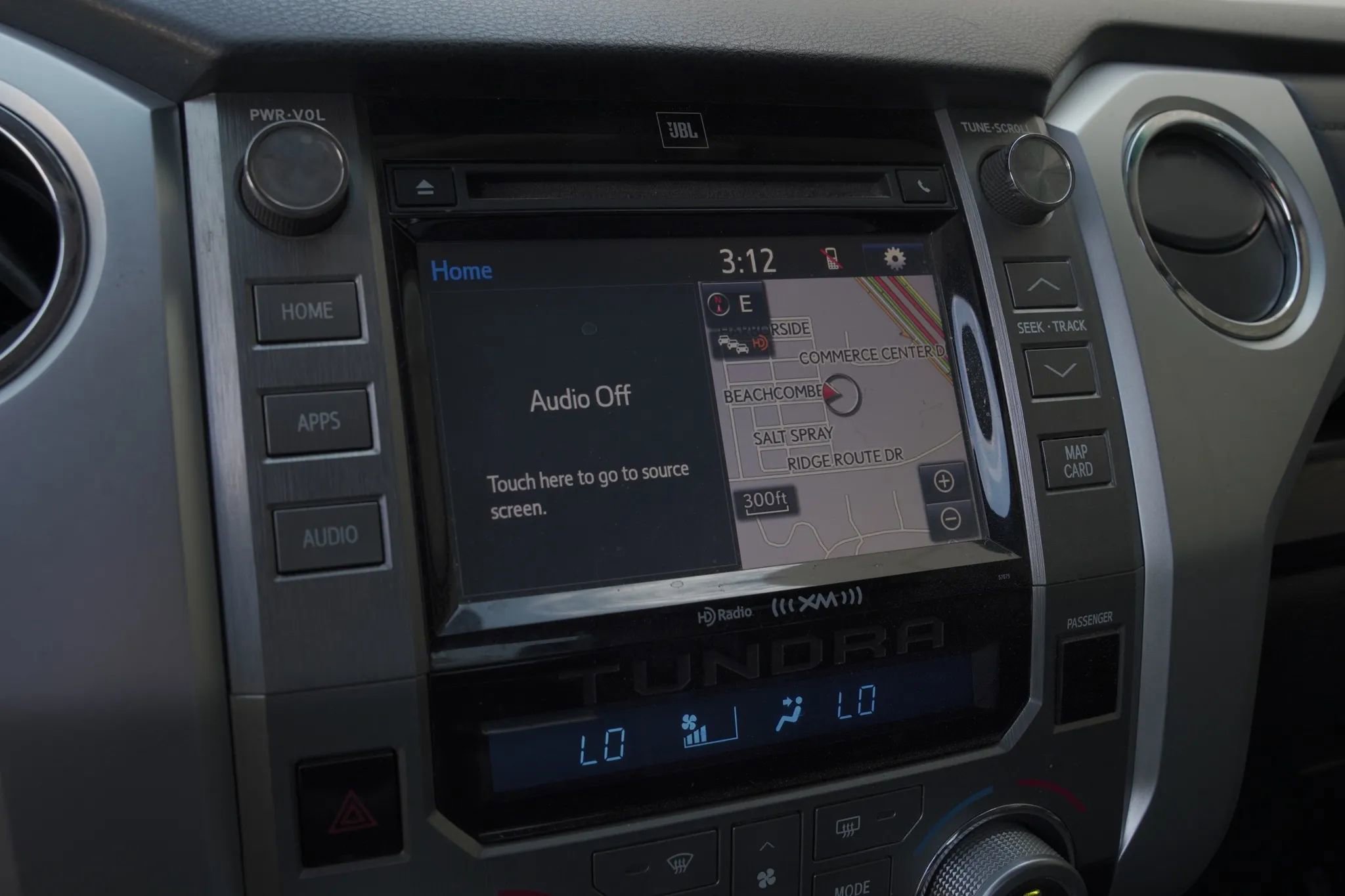 Used 2014 Toyota Tundra Limited w/ Limited Premium Package image 12