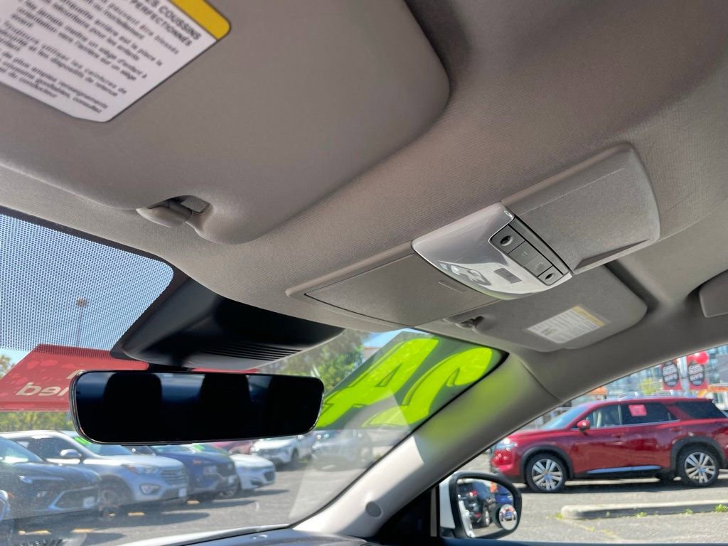 Used 2024 Nissan Sentra SV w/ All-Weather Package FWD image 22