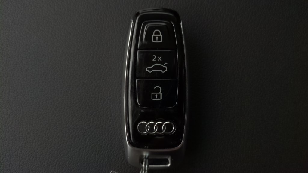 Used 2019 Audi Q8 Premium Plus AWD/4WD image 24