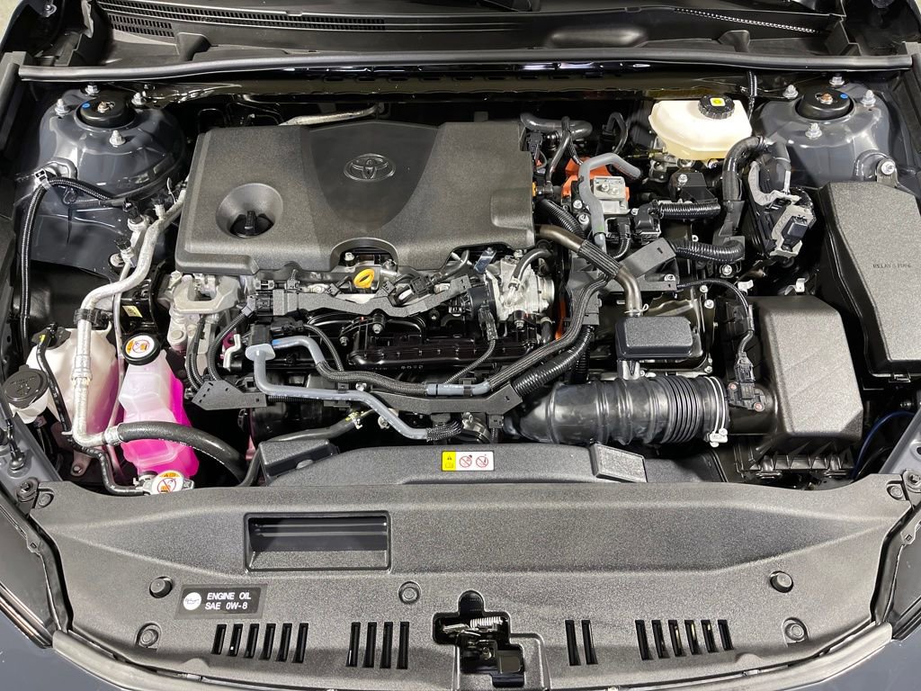 Certified 2025 Toyota Camry SE image 9