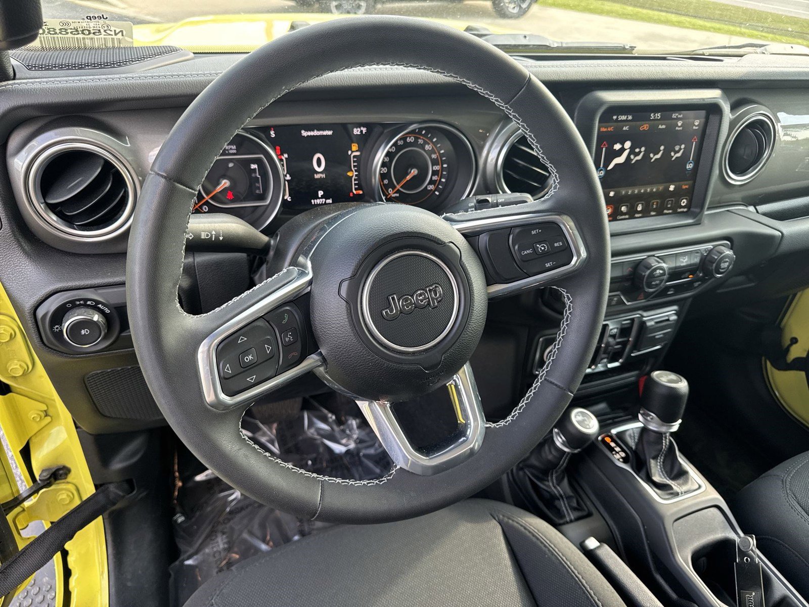 Used 2023 Jeep Wrangler Sahara image 18