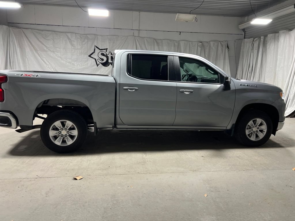 Used 2026 Chevrolet Silverado 1500 LT AWD/4WD image 8