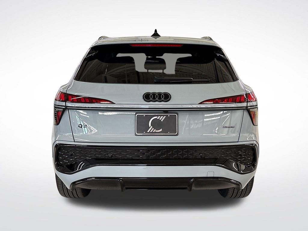 New 2026 Audi Q3 quattro 2.0T image 4