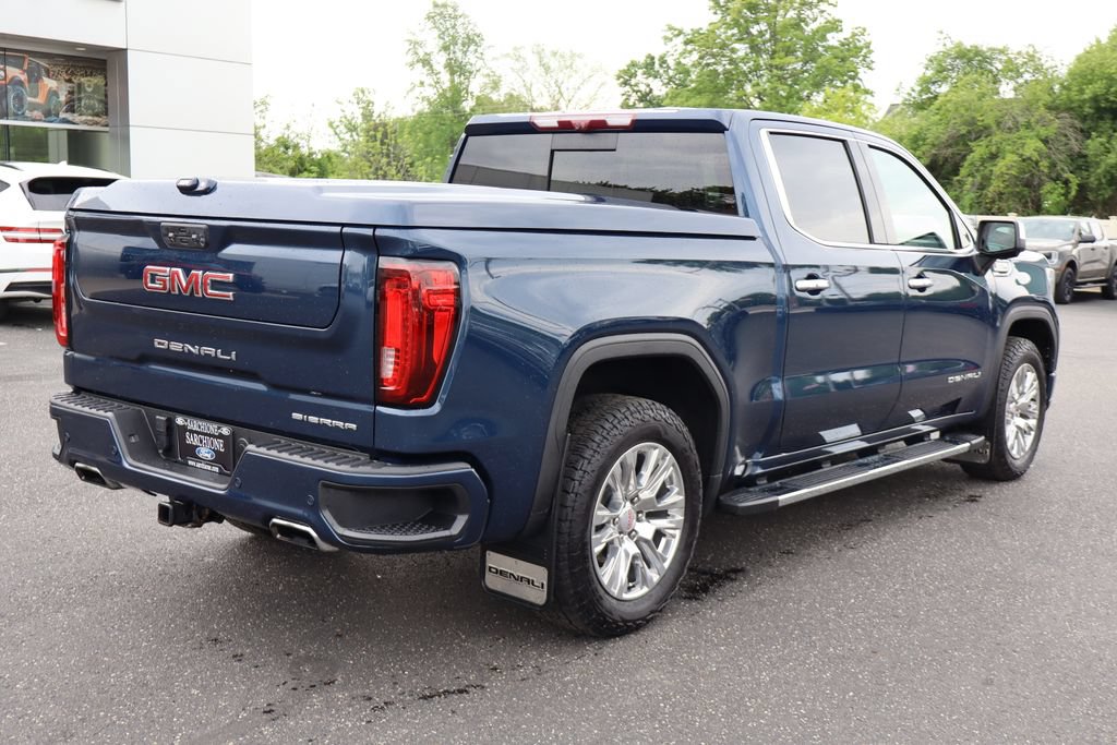 Used 2023 GMC Sierra 1500 Denali w/ Technology Package AWD/4WD image 3