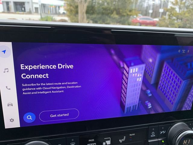 Certified 2024 Toyota Highlander XLE image 23