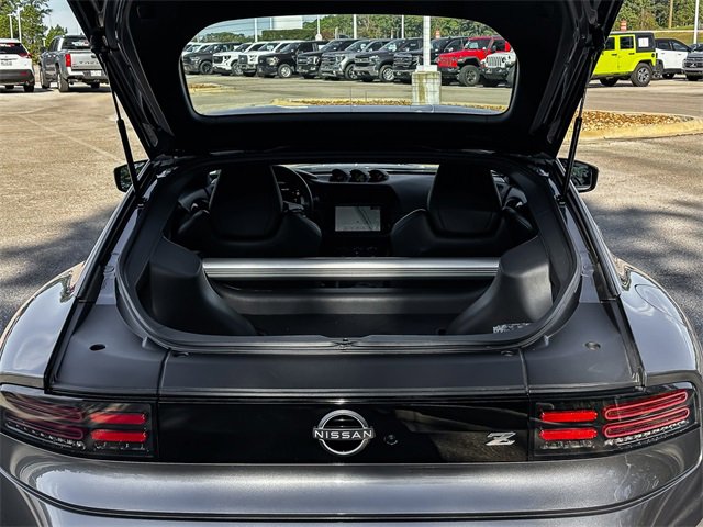 Used 2023 Nissan Z Performance w/ Floor Mat Package (L93) image 30