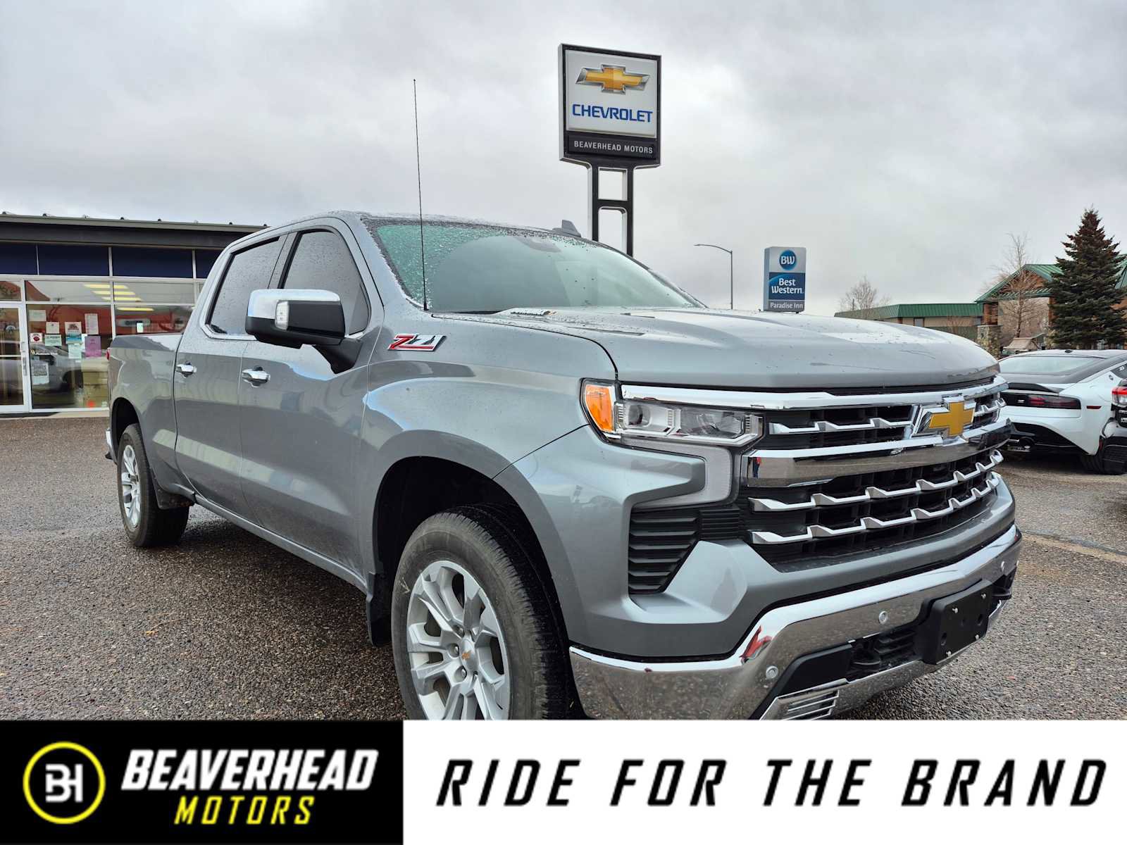 Used 2025 Chevrolet Silverado 1500 LTZ w/ Technology Package image 1