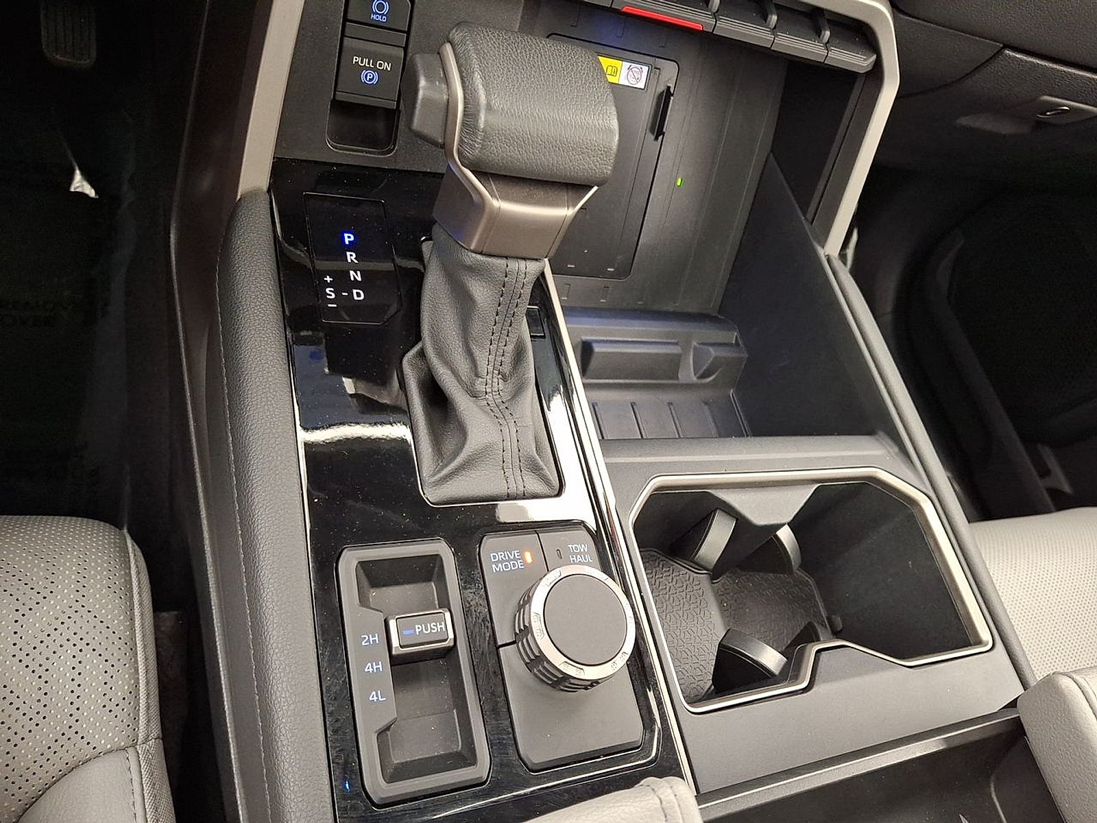 Used 2023 Toyota Tundra Limited AWD/4WD image 12