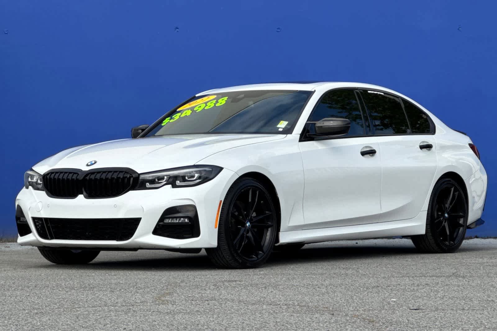 Used 2022 BMW 330i Sedan w/ M Sport Package RWD image 8