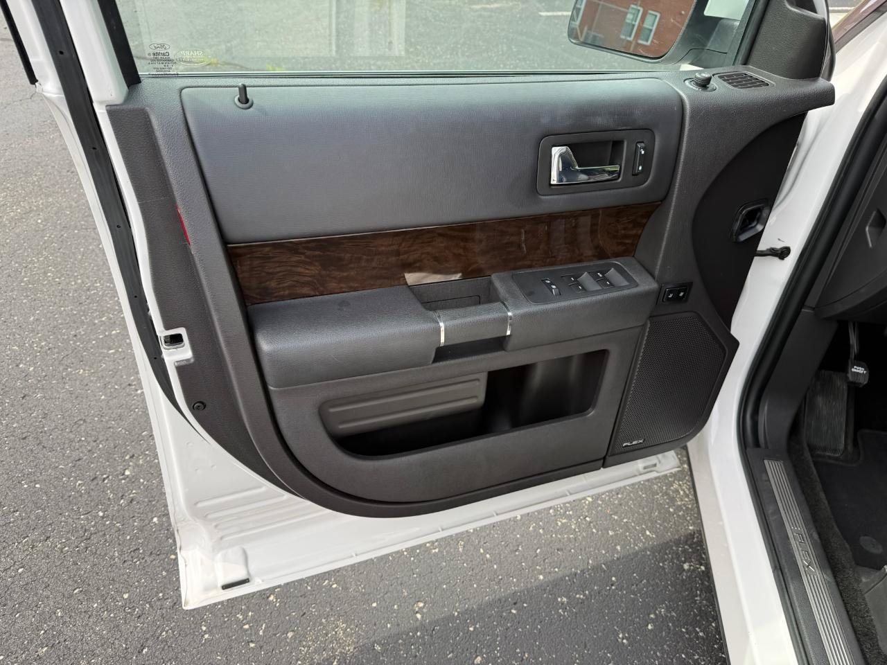 Used 2014 Ford Flex Limited FWD image 8