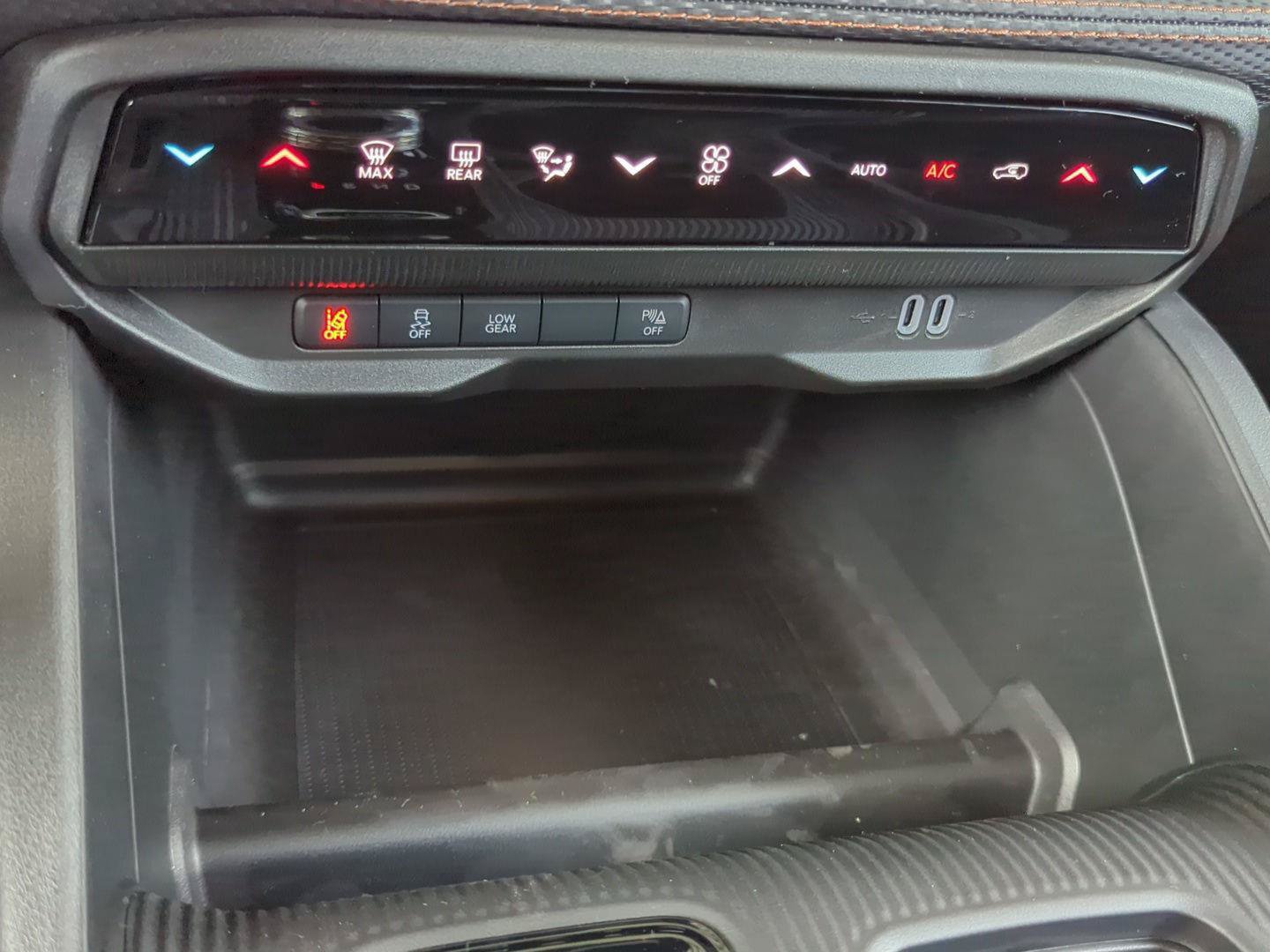New 2026 Jeep Cherokee Limited AWD/4WD image 24
