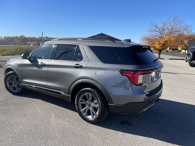 New 2026 Ford Explorer Active image 6