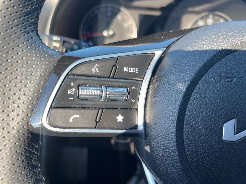 Certified 2023 Kia Forte GT-Line w/ GT-Line Technology Package image 56