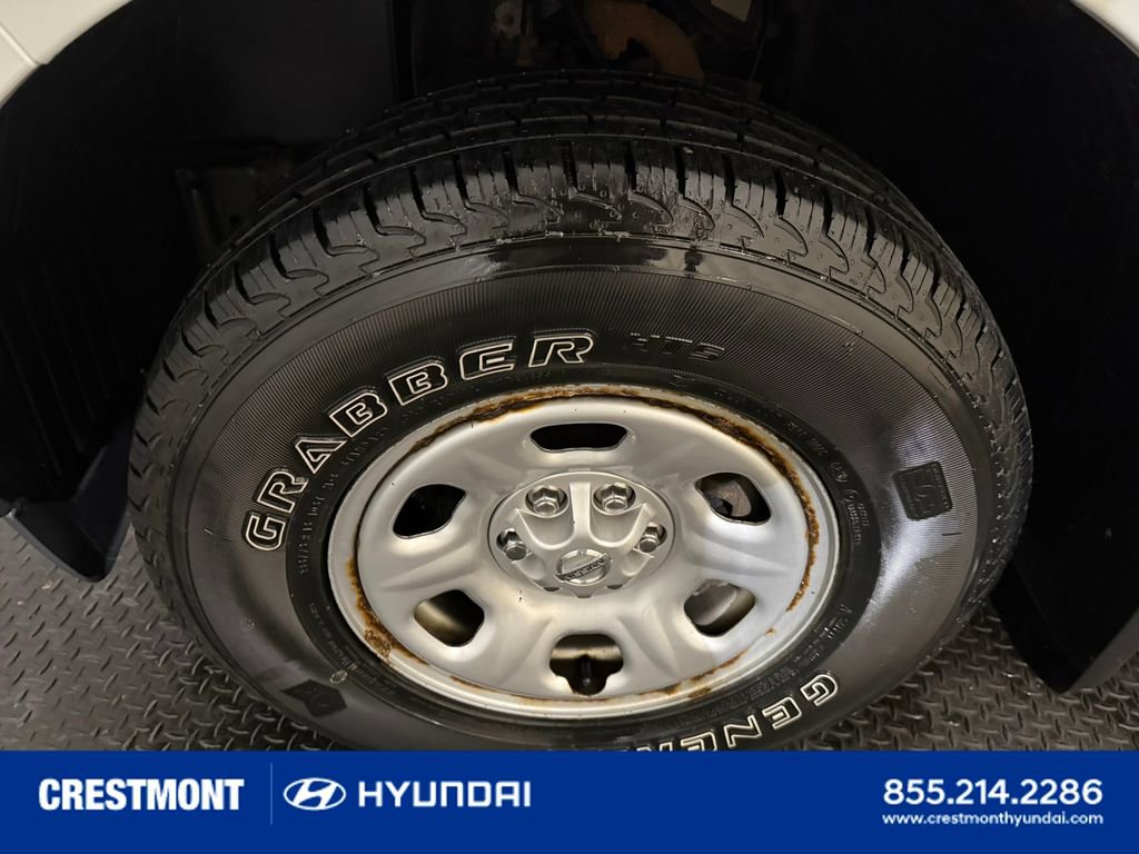 Used 2018 Nissan Frontier S image 20