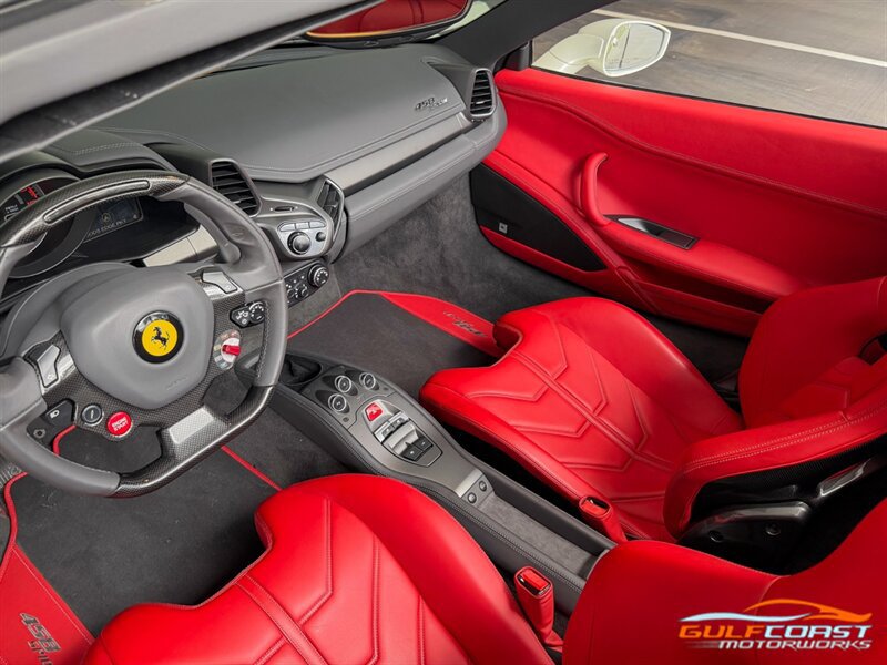 Used 2014 Ferrari 458 Spider RWD image 14