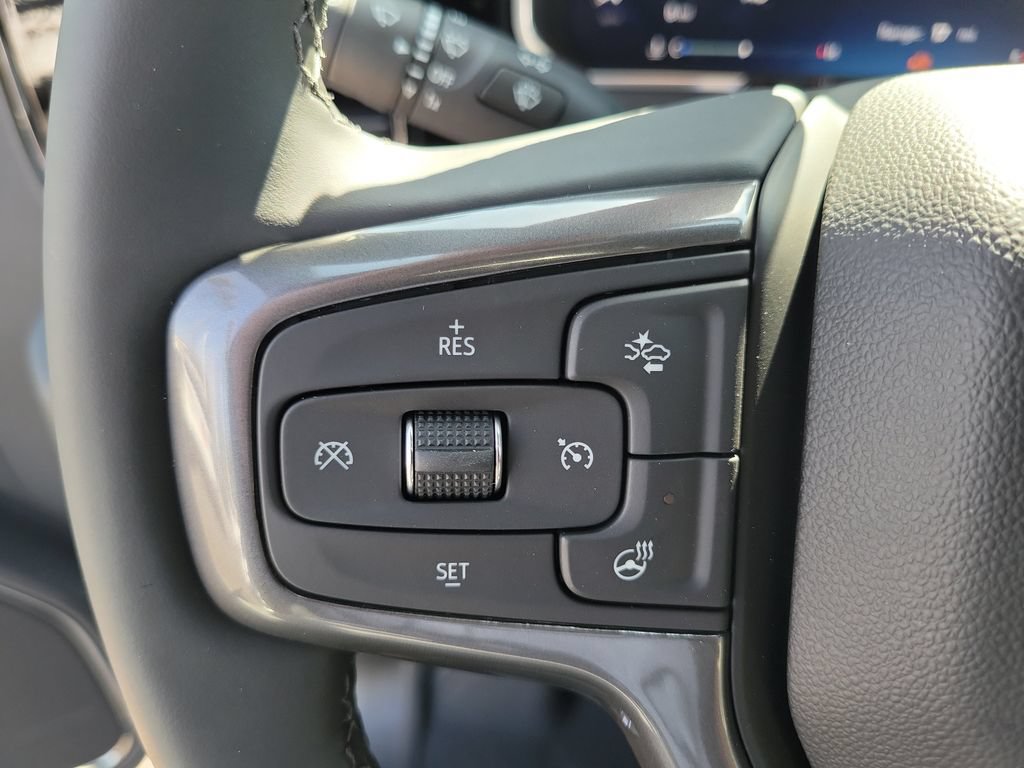 New 2026 Chevrolet Silverado 2500 ZR2 AWD/4WD image 5