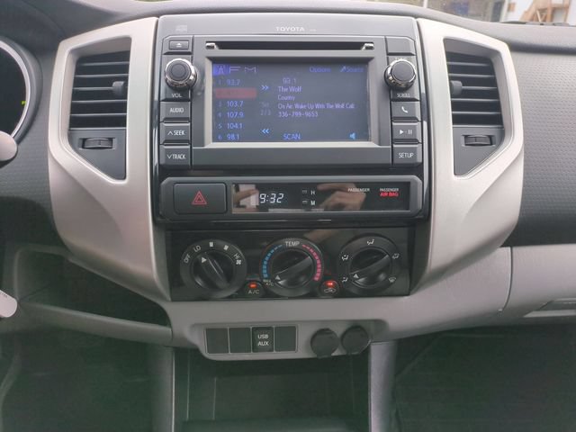 Used 2013 Toyota Tacoma PreRunner w/ SR5 Pkg RWD image 20