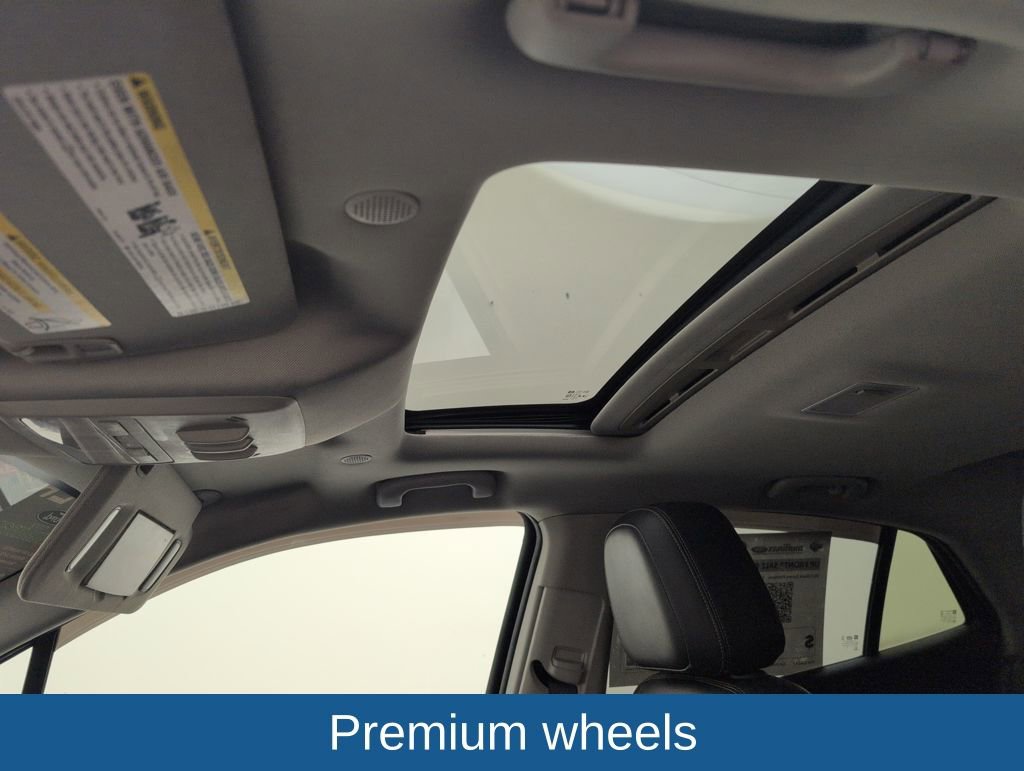 Used 2015 Buick Encore Premium w/ Experience Buick Package image 9