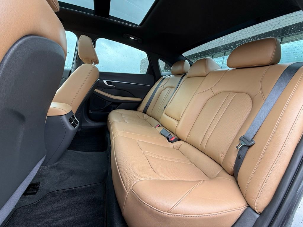 Used 2021 Hyundai Sonata Limited image 25