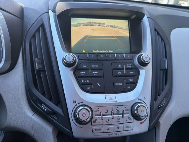 Used 2017 Chevrolet Equinox Premier w/ Enhanced Convenience Package image 29