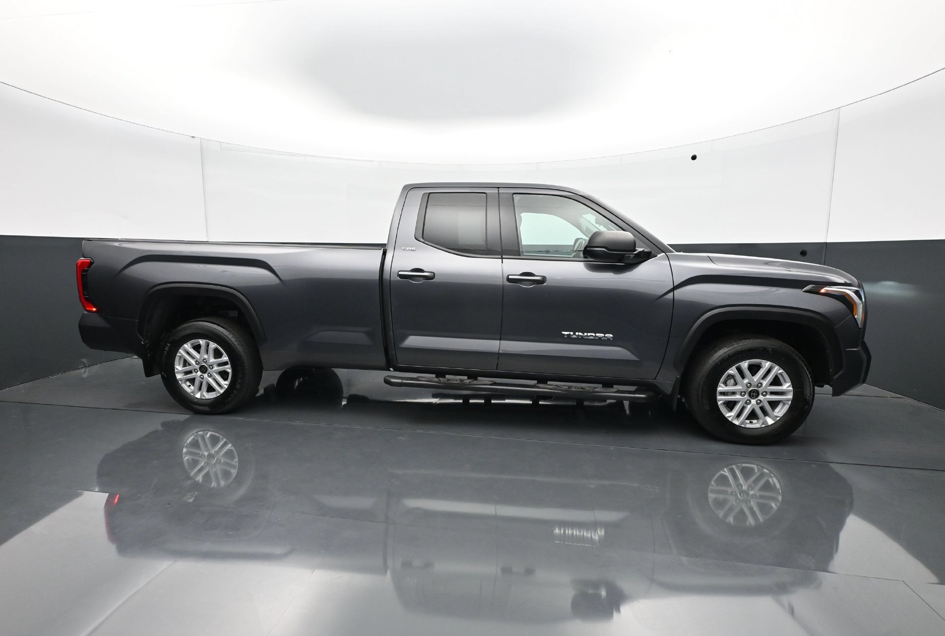Used 2023 Toyota Tundra SR5 AWD/4WD image 8