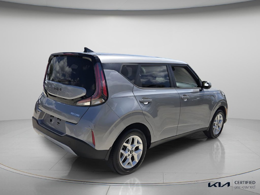 Certified 2024 Kia Soul LX w/ Option Group 015 FWD image 7